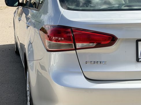 Used 2018 Kia Forte LX w/ LX Rear Camera Package FWD image 23
