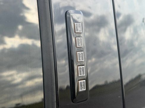 Used 2019 Ford F150 XLT w/ Equipment Group 302A Luxury image 12