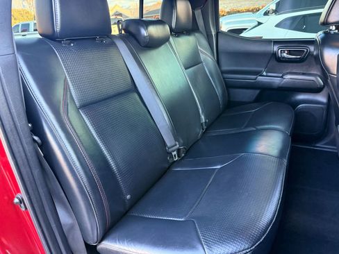 Used 2017 Toyota Tacoma TRD Pro image 23