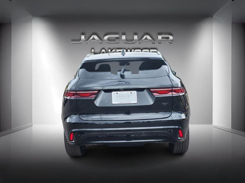 New 2026 Jaguar F-PACE R-Dynamic S image 4