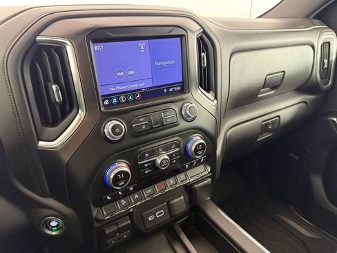 Used 2019 GMC Sierra 1500 AT4 w/ AT4 Preferred Package AWD/4WD image 25