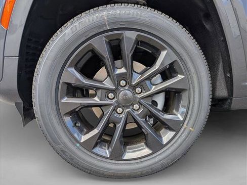 New 2026 Jeep Grand Cherokee Limited AWD/4WD image 10