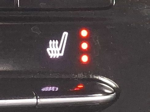 Used 2021 Buick Envision Preferred image 23