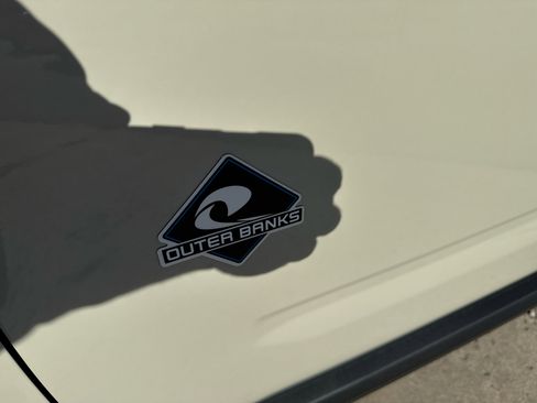 New 2025 Ford Bronco Sport Outer Banks w/ Outer Banks Tech Package+ image 14