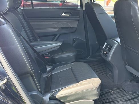 Certified 2023 Volkswagen Atlas SEL AWD/4WD image 23