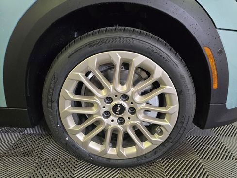 New 2026 MINI Cooper S image 2