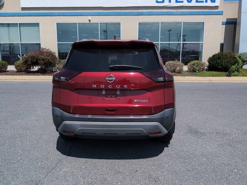 Used 2023 Nissan Rogue SV w/ SV Premium B Package AWD/4WD image 6