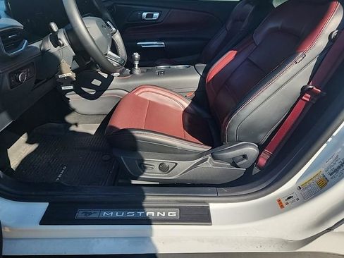 Used 2024 Ford Mustang GT Premium image 25