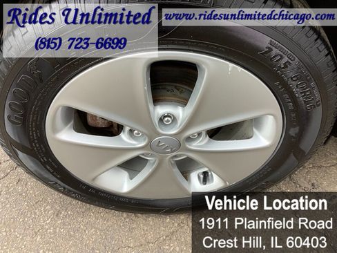 Used 2015 Kia Soul image 35