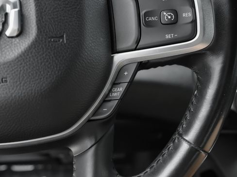 Used 2021 RAM 1500 Big Horn RWD image 22