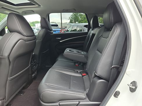 Used 2019 Acura MDX SH-AWD w/ Technology Package image 12