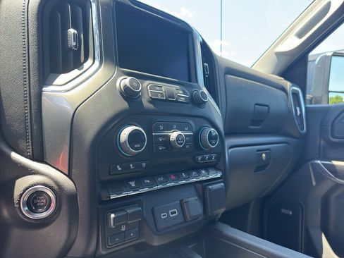 Used 2023 Chevrolet Silverado 3500 LTZ w/ LTZ Convenience Package AWD/4WD image 21