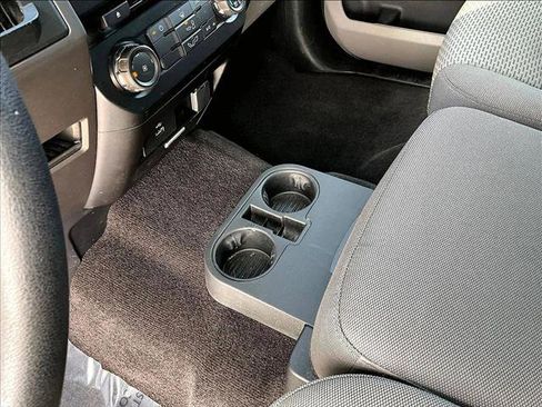 Used 2016 Ford F150 XLT image 15