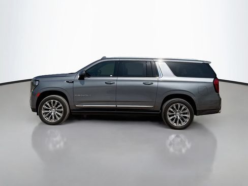 Used 2021 GMC Yukon XL Denali w/ Denali Ultimate Package AWD/4WD image 4