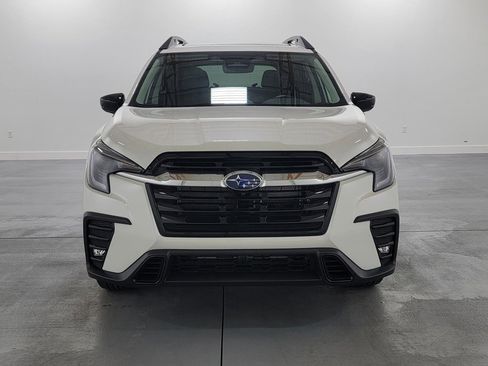 New 2026 Subaru Ascent Limited image 3