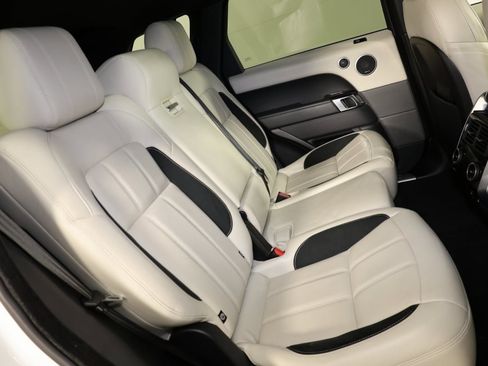 Used 2020 Land Rover Range Rover Sport HSE Dynamic image 43