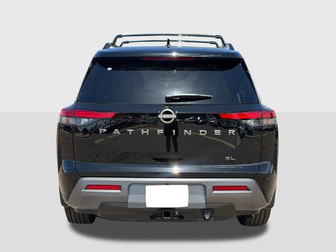 New 2026 Nissan Pathfinder SL FWD image 4