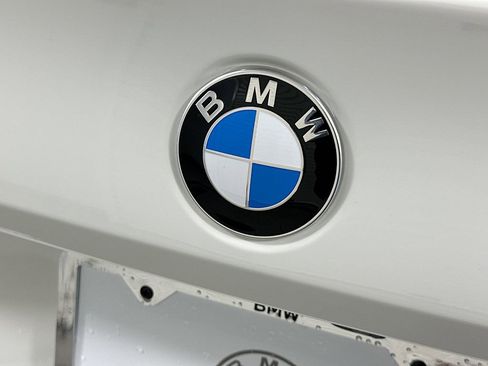 Used 2025 BMW 530i 530i w/ M Sport Package image 22