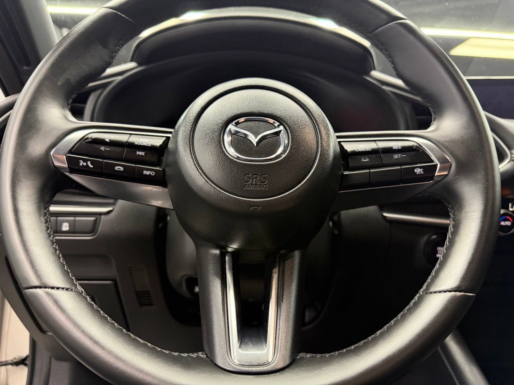 Used 2025 MAZDA MAZDA3 s Sport FWD image 23