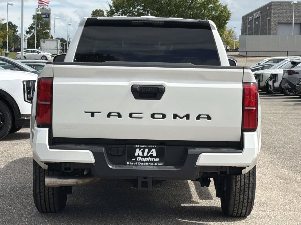 Used 2025 Toyota Tacoma SR5 RWD image 28