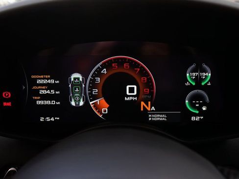 Used 2018 McLaren 570S Spider image 17