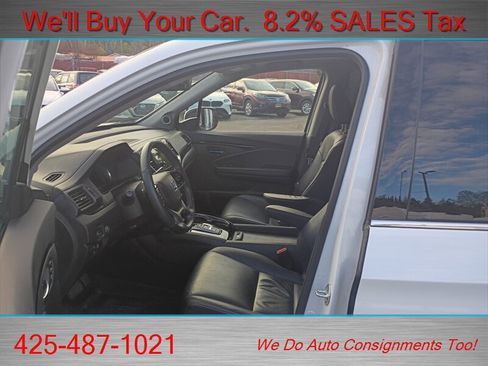 Used 2022 Honda Pilot Touring image 9