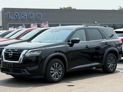 Used 2022 Nissan Pathfinder SV