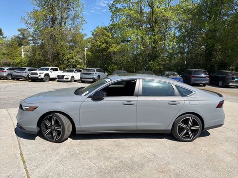 Used 2024 Honda Accord Sport image 6