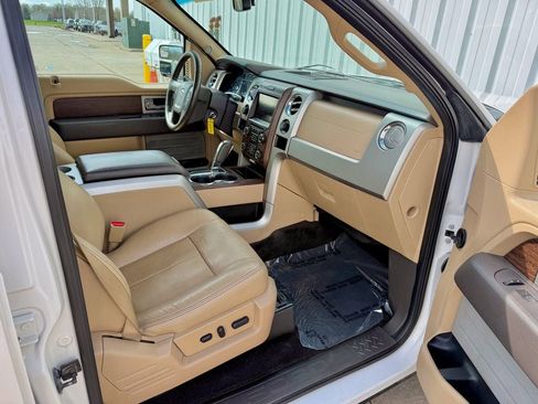 Used 2014 Ford F150 Lariat w/ Lariat Chrome Package AWD/4WD image 18