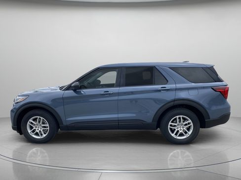 New 2026 Ford Explorer Active image 5