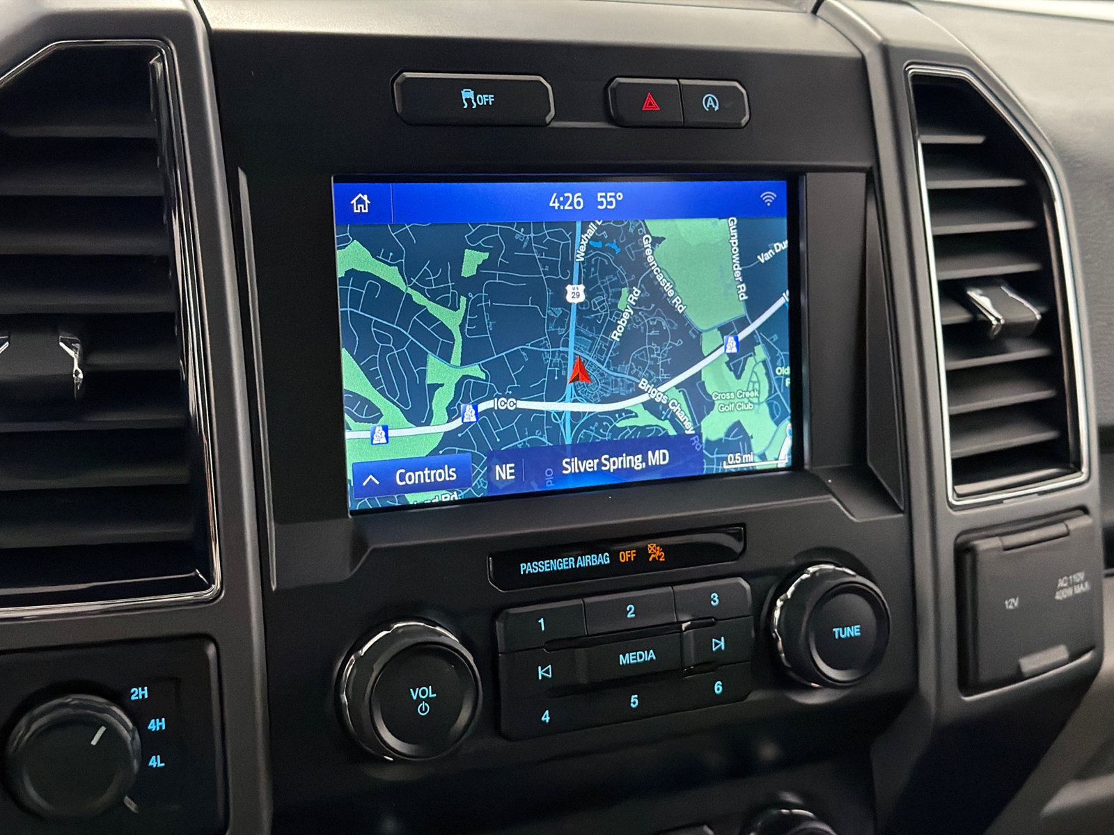 Used 2019 Ford F150 XLT w/ Equipment Group 302A Luxury AWD/4WD image 25