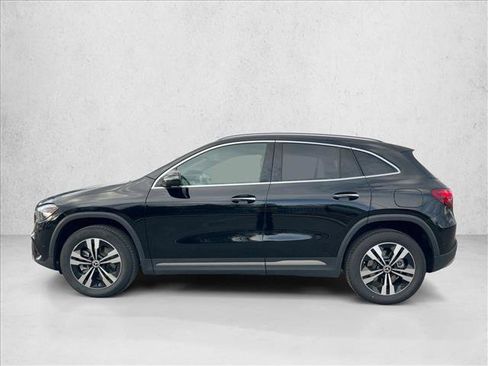 Certified 2026 Mercedes-Benz GLA 250 4MATIC image 9
