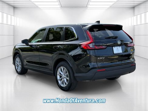 Certified 2025 Honda CR-V EX image 4