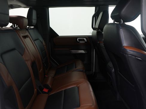 Used 2022 Ford Bronco Outer Banks image 13
