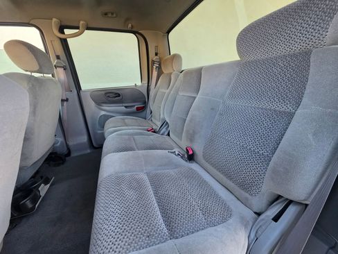 Used 2002 Ford F150 Lariat image 11