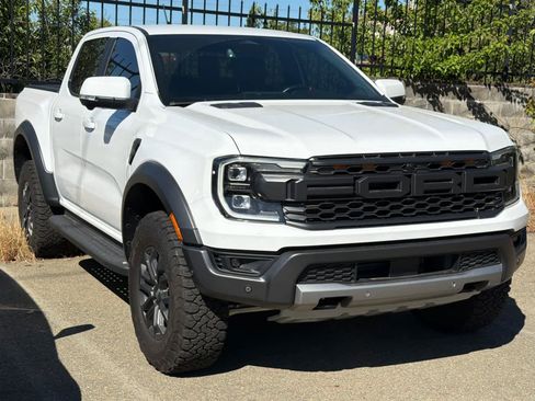 Used 2024 Ford Ranger Raptor AWD/4WD image 3