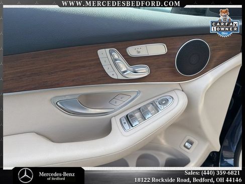 Used 2022 Mercedes-Benz GLC 300 4MATIC image 10