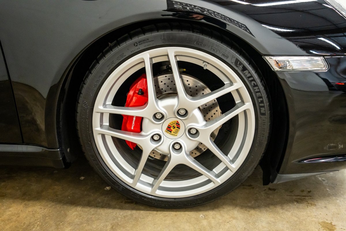 Used 2009 Porsche 911 Carrera S RWD image 6