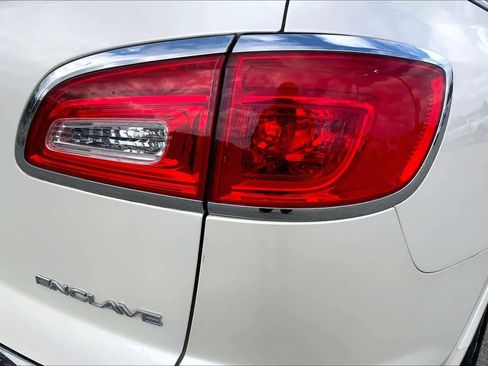 Used 2014 Buick Enclave Premium w/ Trailering Provision Package image 29