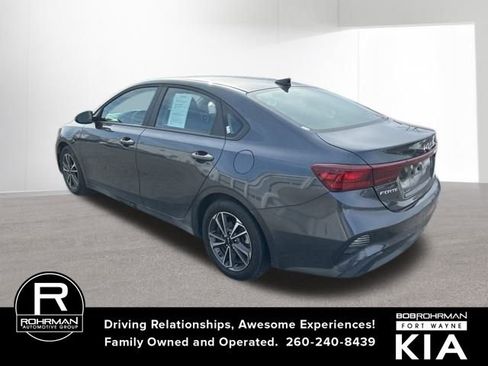 Certified 2023 Kia Forte LXS w/ LXS Technology Package image 3