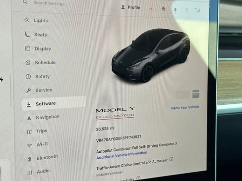Used 2023 Tesla Model Y Performance AWD/4WD image 36