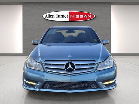 Used 2012 Mercedes-Benz C 250 Sedan image 4