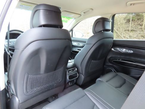 Used 2025 Genesis GV70 2.5T AWD/4WD image 28