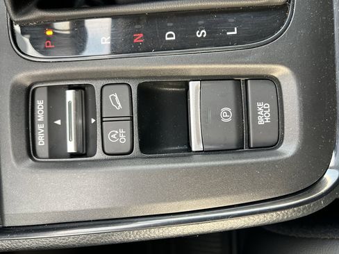 Used 2024 Honda CR-V EX-L image 18