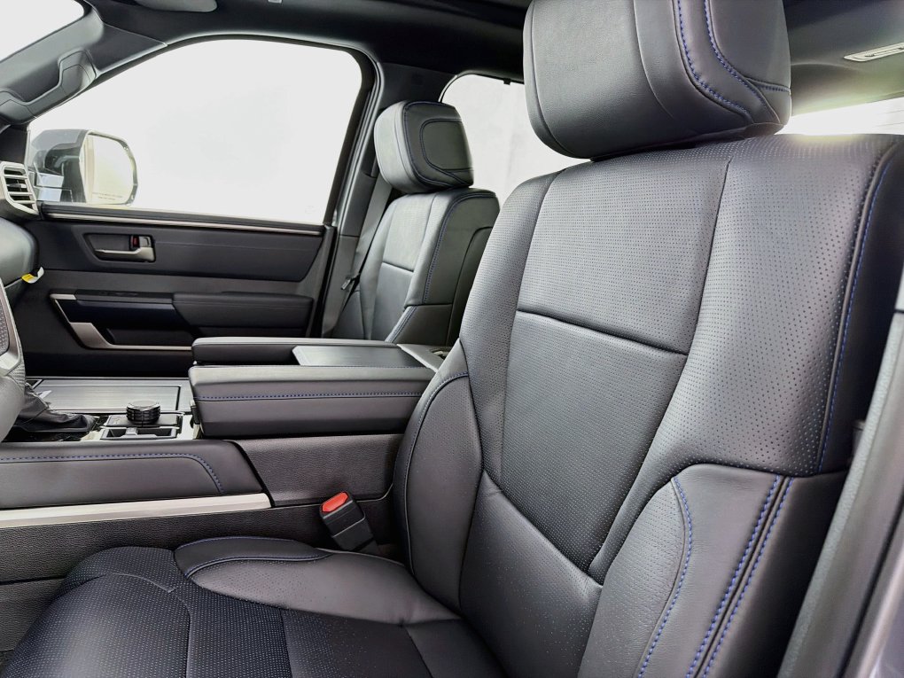 New 2026 Toyota Tundra Platinum AWD/4WD image 31