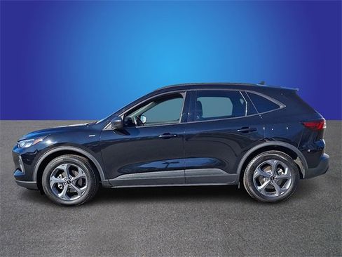 Used 2025 Ford Escape ST-Line image 7