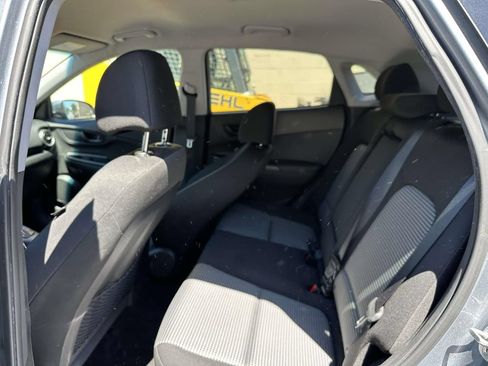 Used 2021 Hyundai Kona SEL AWD/4WD image 10