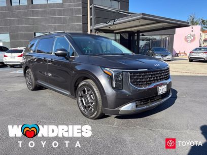 Used 2025 Kia Carnival SX