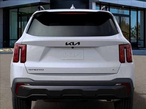 New 2026 Kia Sorento SX AWD/4WD image 13