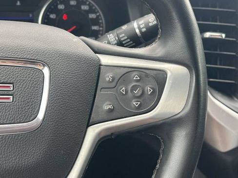 Used 2023 GMC Acadia SLT FWD image 27